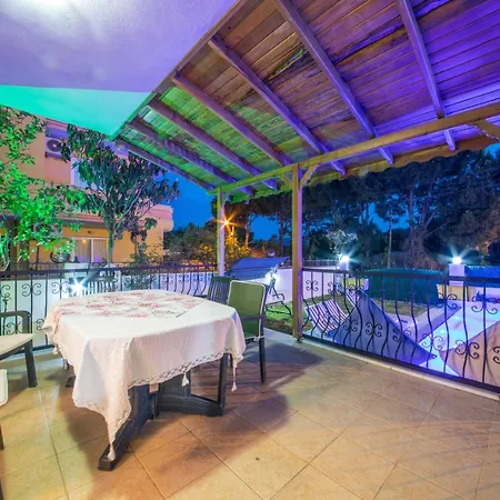Smyrna Daily Weekly Villa