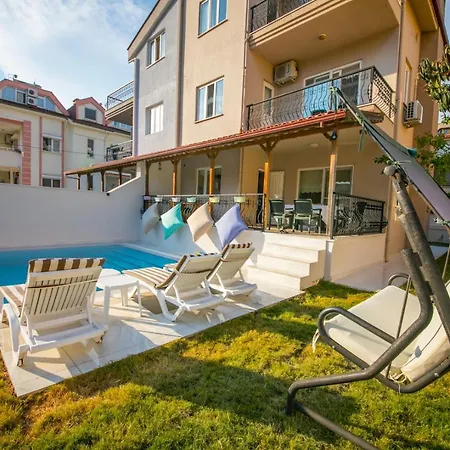 Smyrna Daily Weekly * Marmaris