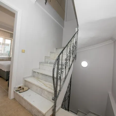 Smyrna Daily Weekly Villa Marmaris